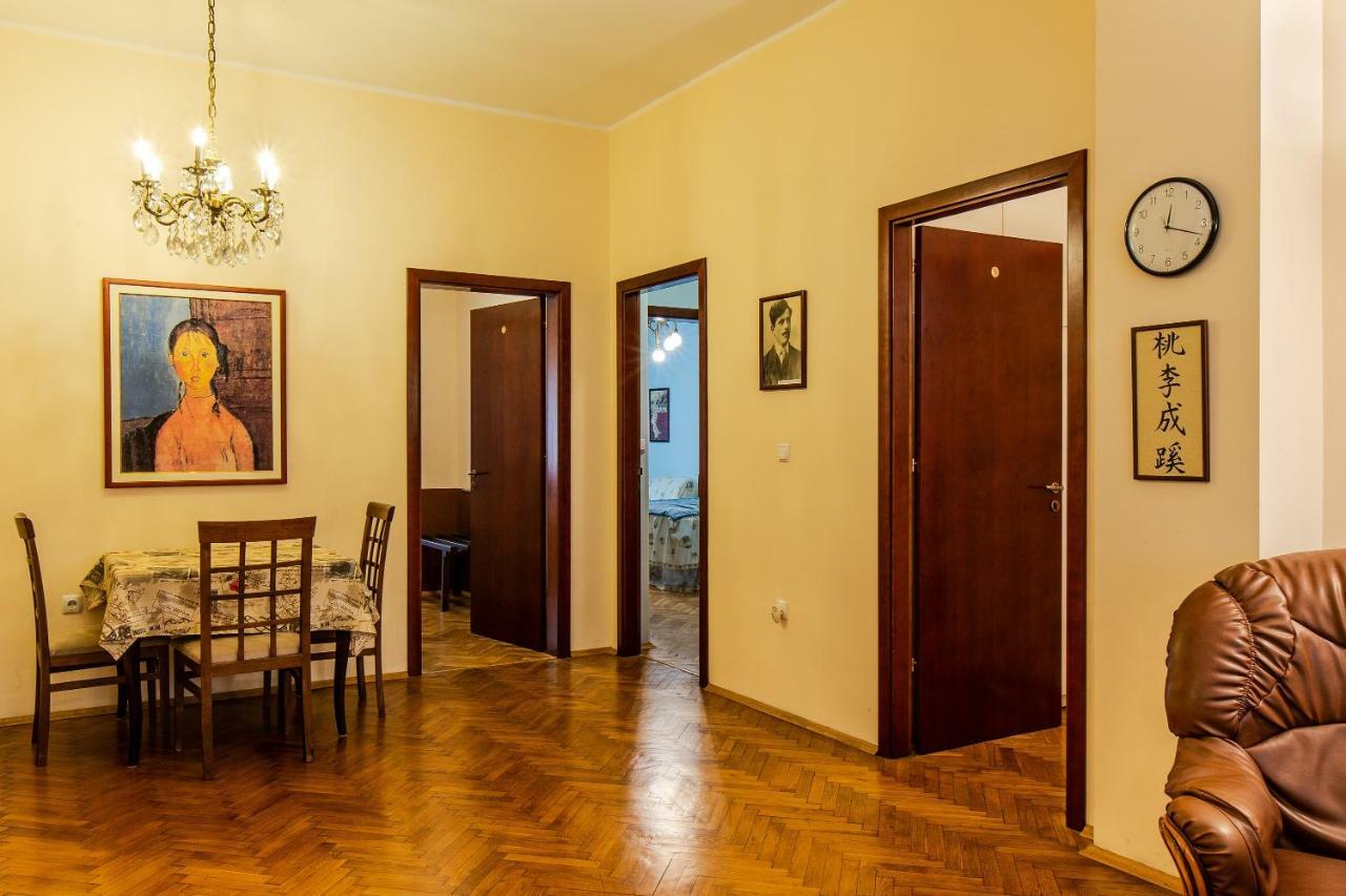 Casa Ferrari Bed & Breakfast София Экстерьер фото